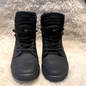 Dr. Martens Sheridan boots size 8
